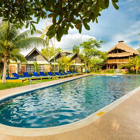 Decameron Decalodge Ticuna Leticia Luaran gambar